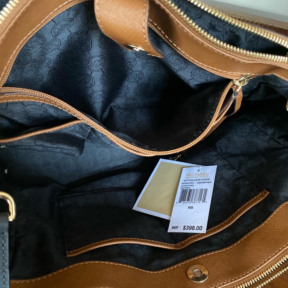 Michael Kors purse - Picture 7 of 8